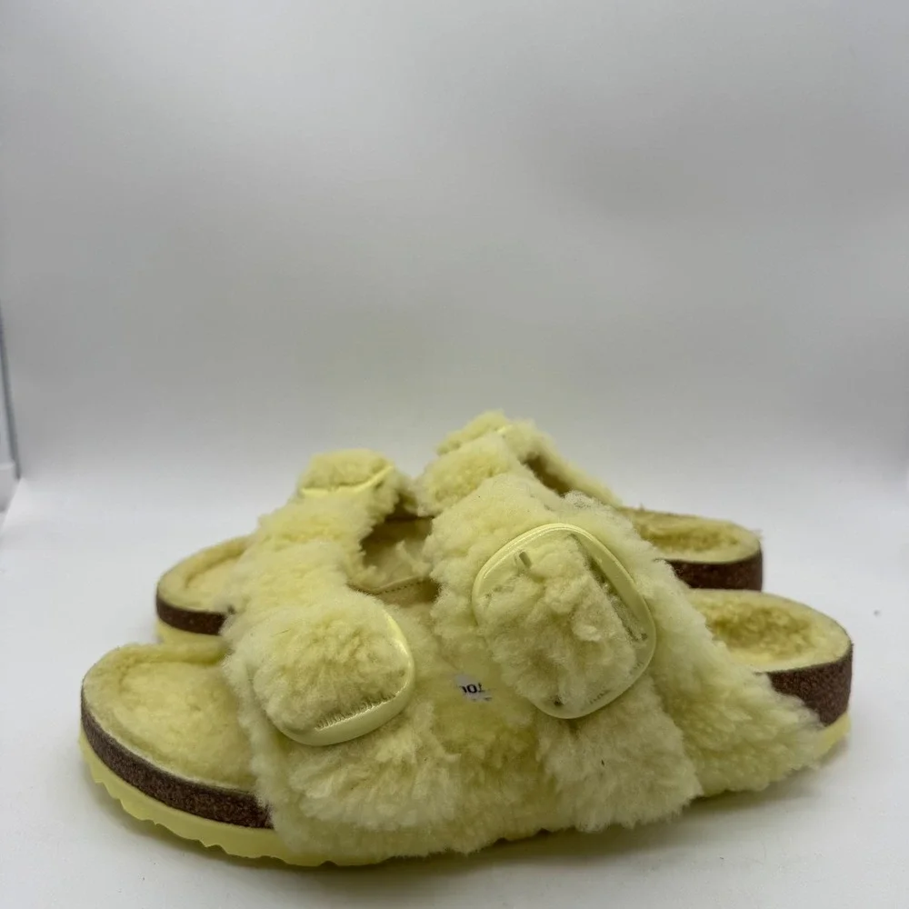 Birkenstock Arizona Big Buckle‎ Shearling Sandals EU 39, US M 6 / W 8 Narrow